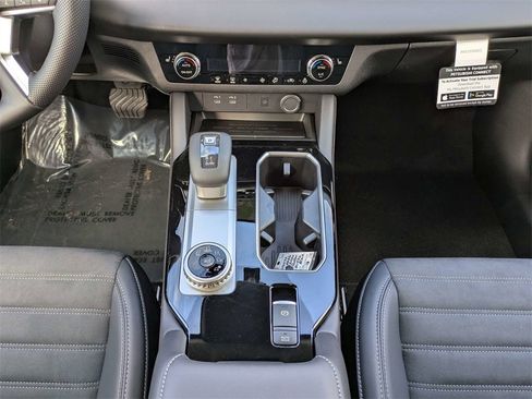 New 2026 Mitsubishi Outlander SE image 20