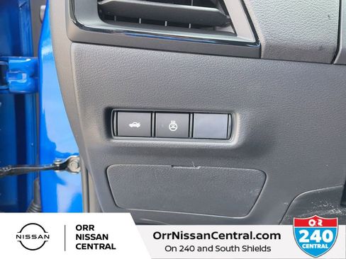 New 2026 Nissan Sentra SR w/ SR All Weather Package FWD image 18