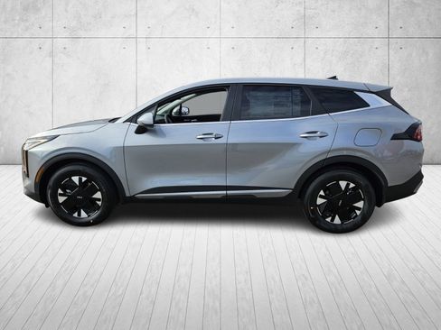 New 2026 Kia Sportage LX image 4