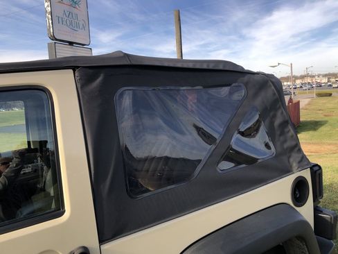 Used 2011 Jeep Wrangler Sport image 22