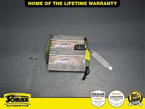 Used 2019 Jeep Cherokee Limited image 45