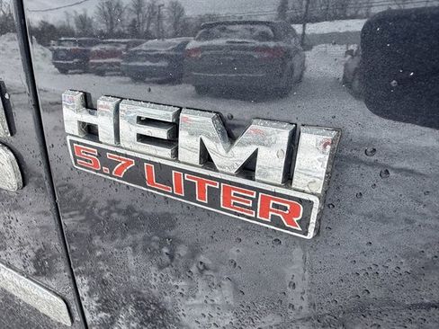 Used 2017 RAM 1500 Big Horn image 5