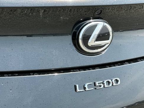Used 2018 Lexus LC 500 Coupe w/ Touring Package RWD image 31