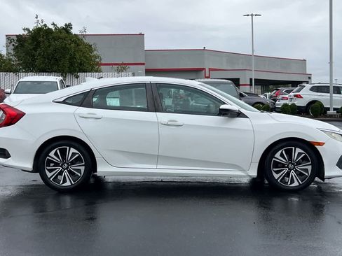 Used 2017 Honda Civic EX-L image 6