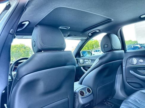 Used 2022 Mercedes-Benz E 350 Sedan image 23