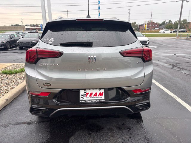 Used 2024 Buick Encore GX Sport Touring AWD/4WD image 4