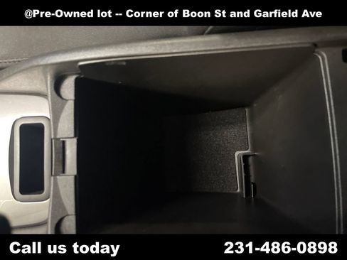 Used 2016 Chevrolet Malibu LT FWD image 26
