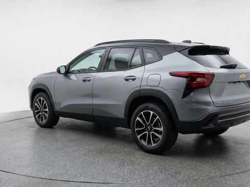 Used 2025 Chevrolet TrailBlazer LT image 6