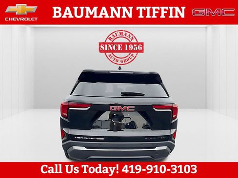 Used 2025 GMC Terrain Elevation image 3