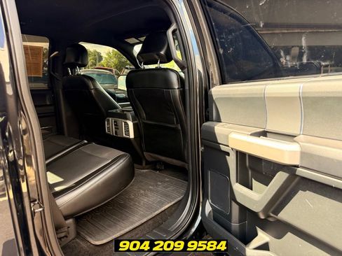 Used 2015 Ford F150 Lariat w/ Equipment Group 502A Luxury AWD/4WD image 30