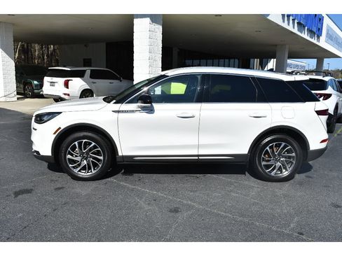 Used 2022 Lincoln Corsair FWD w/ Equipment Group 101A image 2