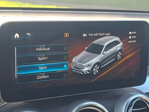 Certified 2022 Mercedes-Benz GLC 300 4MATIC image 34