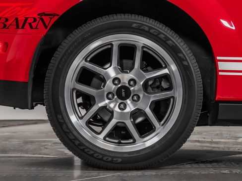 Used 2007 Ford Mustang Shelby GT500 image 16
