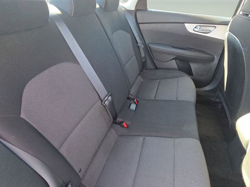 Used 2022 Kia Forte LXS image 17