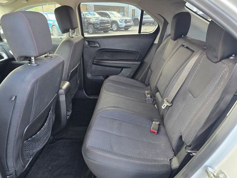 Used 2017 Chevrolet Equinox LT w/ Convenience Package image 10