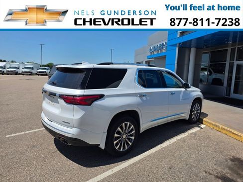 Used 2023 Chevrolet Traverse Premier w/ LPO, Floor Liner Package AWD/4WD image 5