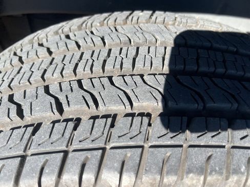 Used 2024 Chevrolet Colorado LT image 16