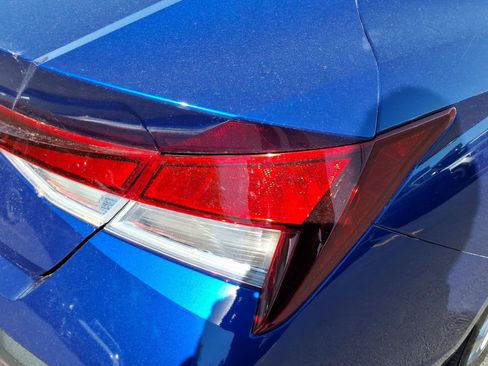 Certified 2024 Hyundai Elantra SEL FWD image 14