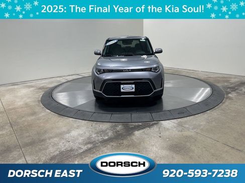 New 2025 Kia Soul LX w/ LX Technology Package image 2
