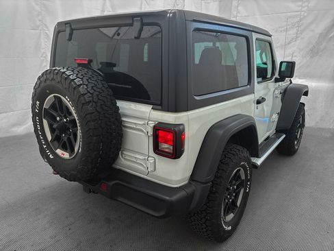 Used 2018 Jeep Wrangler Rubicon AWD/4WD image 7