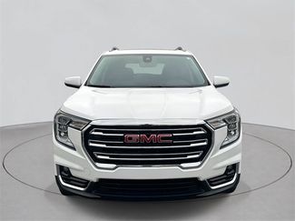 Used 2024 GMC Terrain SLT w/ LPO, Floor Liner Package video 2