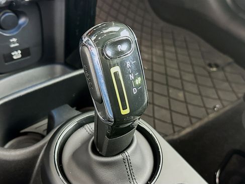 Used 2022 MINI Cooper SE image 24