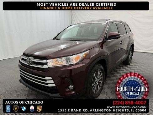 Used 2019 Toyota Highlander XLE AWD/4WD image 1