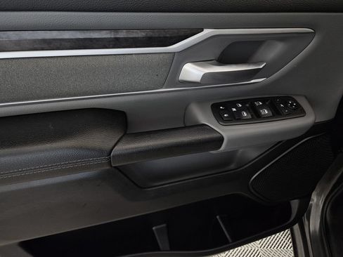 Used 2020 RAM 1500 Lone Star RWD image 22