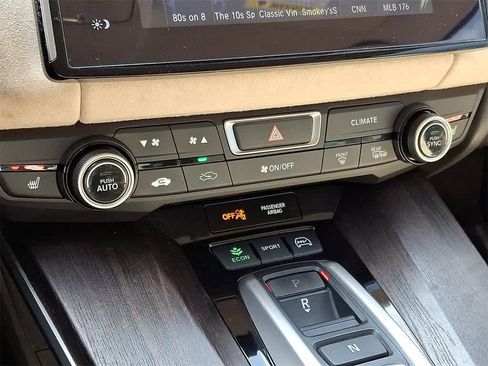 Used 2018 Honda Clarity Touring image 14