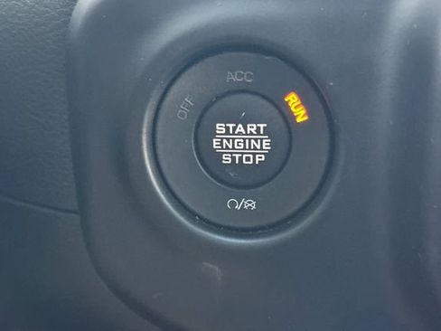 Certified 2023 Jeep Wrangler Unlimited Sahara image 23