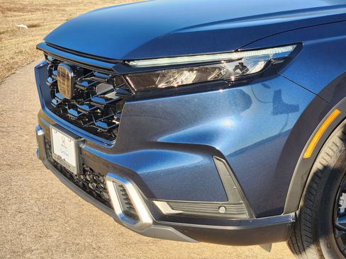 Used 2024 Honda CR-V Sport Touring image 11