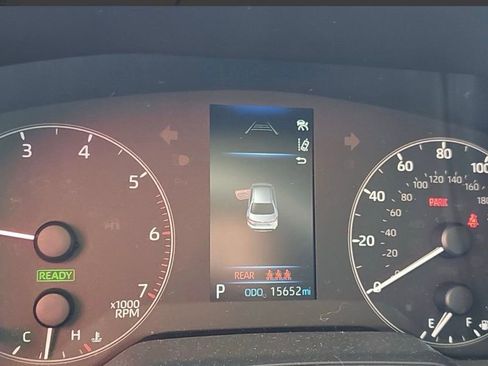 Used 2025 Toyota Corolla LE image 15