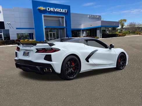 Used 2021 Chevrolet Corvette Stingray Convertible w/ 1LT RWD image 23