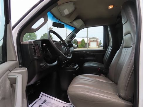 Used 2023 GMC Savana 2500 w/ Driver Convenience Package RWD image 18