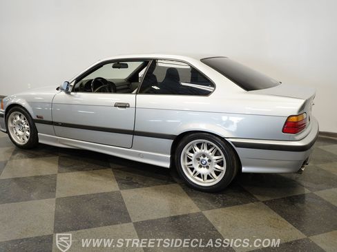 Used 1996 BMW M3 Coupe RWD image 9