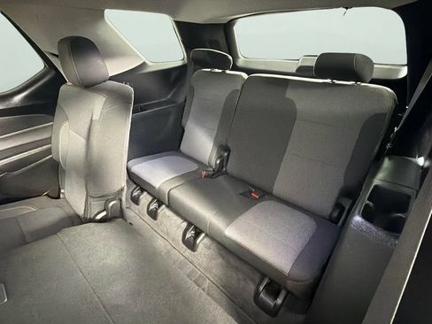 Used 2020 Chevrolet Traverse LS FWD image 26