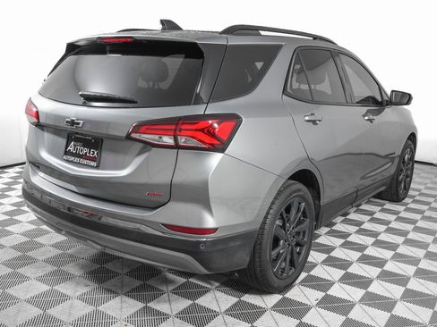 Used 2023 Chevrolet Equinox RS image 5