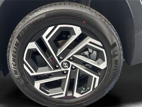 New 2026 Hyundai Tucson Limited AWD/4WD image 32