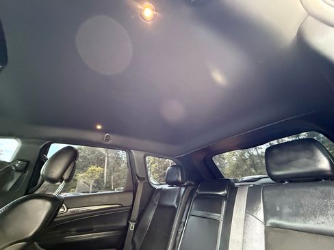 Used 2017 Jeep Grand Cherokee Altitude image 32