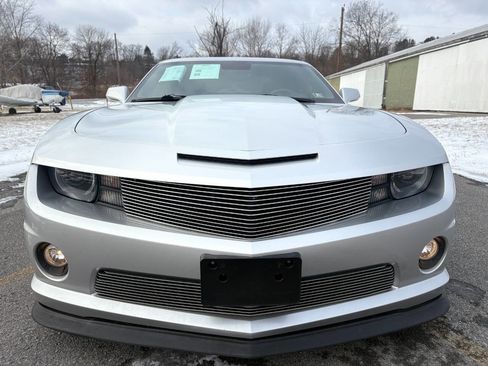 Used 2010 Chevrolet Camaro SS w/ RS Package image 3