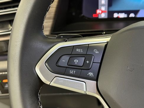 Used 2024 Volkswagen Atlas SEL image 33