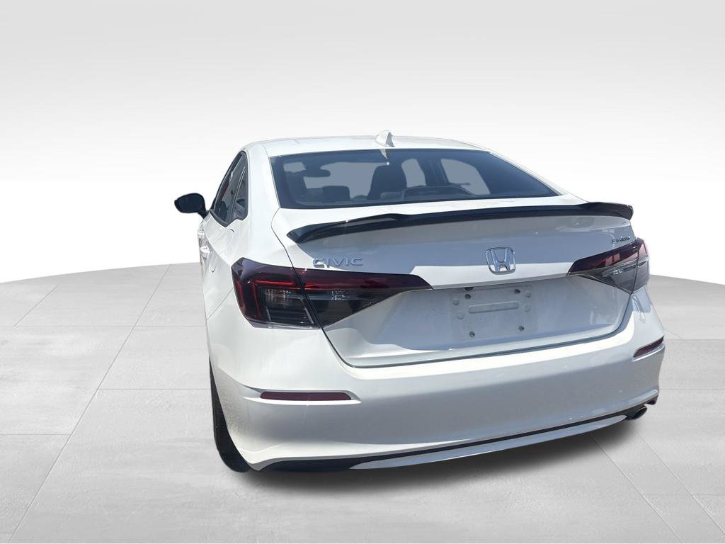 Used 2025 Honda Civic Sport image 7