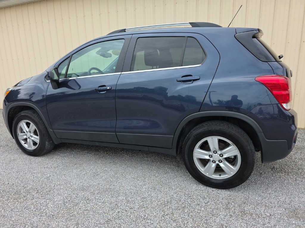 Used 2018 Chevrolet Trax LT AWD/4WD image 10
