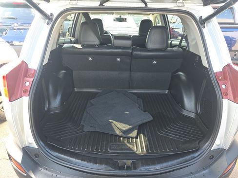 Used 2013 Toyota RAV4 Limited image 17