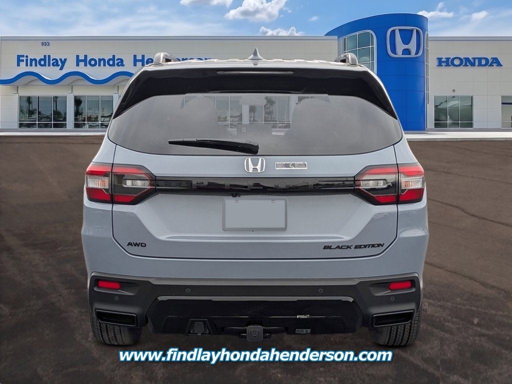 New 2026 Honda Pilot Black Edition image 4