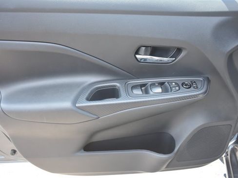 Used 2025 Nissan Versa SV w/ Trunk Package FWD image 11