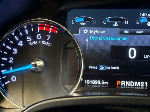 Used 2019 Ford F250 Lariat w/ Lariat Ultimate Package image 32