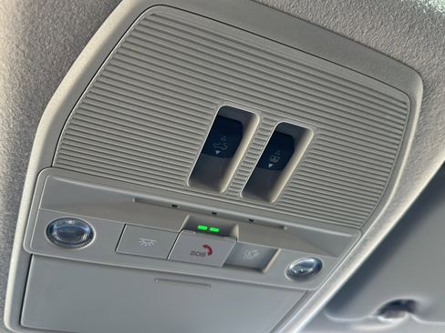 New 2026 Nissan Kicks SR w/ SR Premium Package image 27