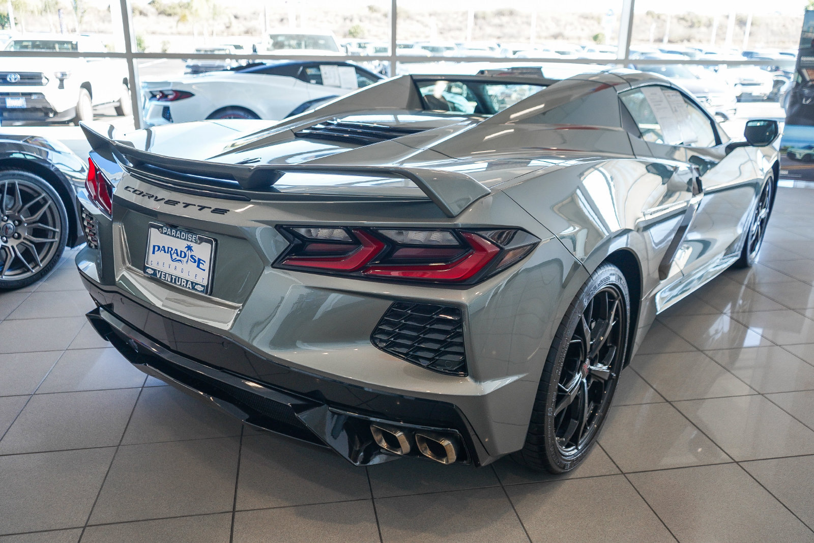 Used 2022 Chevrolet Corvette Stingray Premium Conv w/ Z51 Performance Package RWD image 6