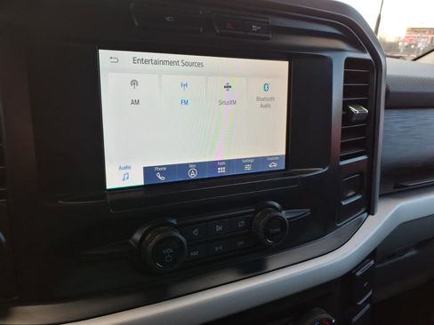 Used 2023 Ford F150 XLT w/ Trailer Tow Package image 15